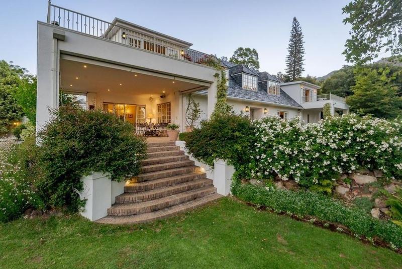 6 Bedroom Property for Sale in Constantia Upper Western Cape